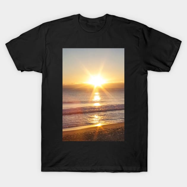 sunset star T-Shirt by terezadelpilar